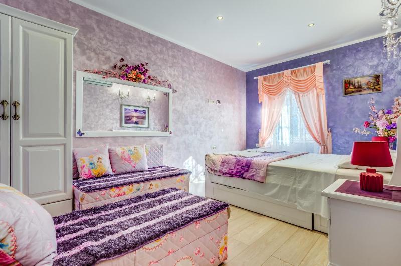 Villa with Sea View image 2
