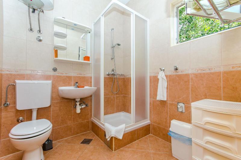 One-Bedroom apartment Standard image 2
