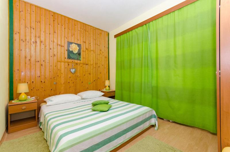 One-Bedroom apartment Standard image 2