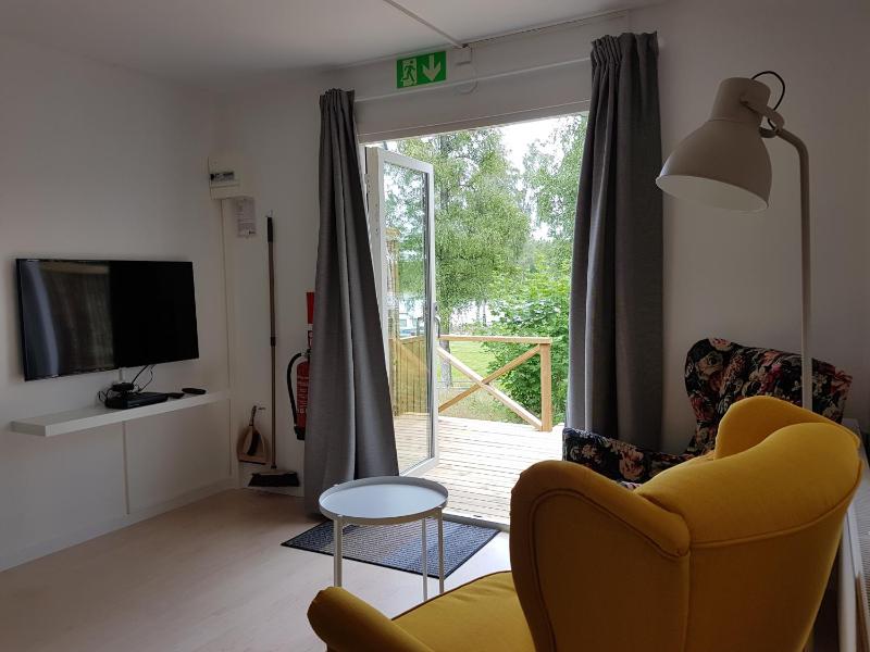 Studio with Lake View image 2