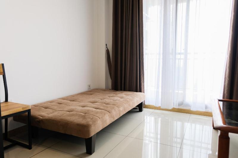 Nice 1BR Apartment at M-Town Signature By Travelio - image 3