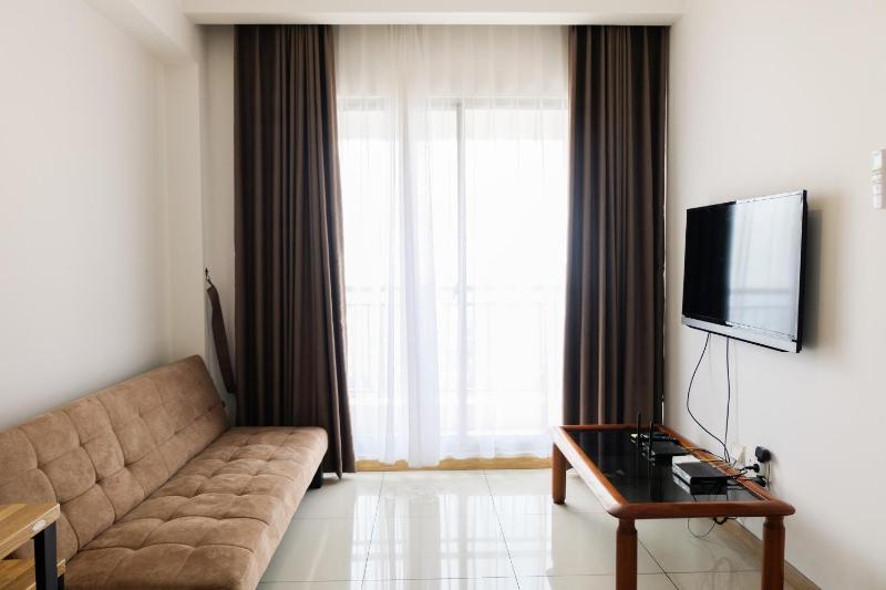 Nice 1BR Apartment at M-Town Signature By Travelio - image 9