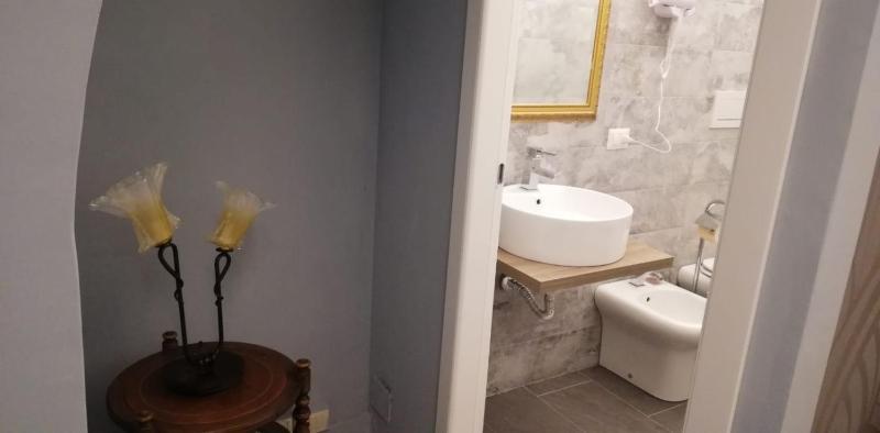 Hotel Sangiuliano 132 centro storico Catania - image 16