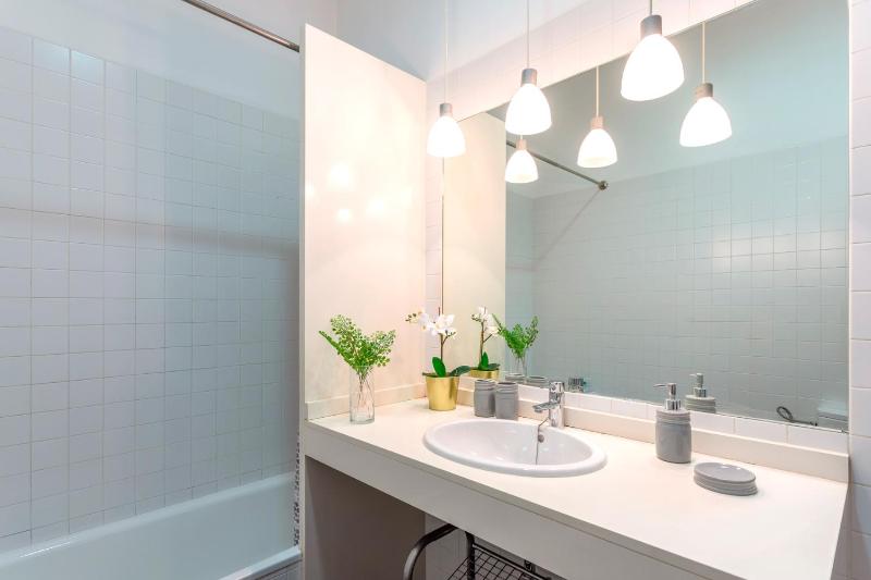 Three-Bedroom Apartment image 4