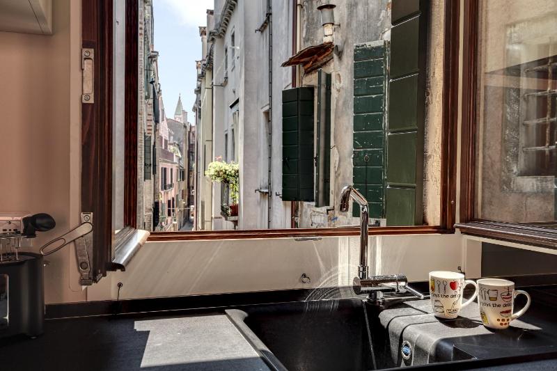 Rugabella Rialto Deluxe by Wonderful Italy - image 16
