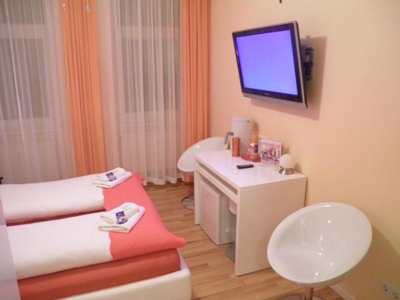 City Guesthouse Pension Berlin - image 8