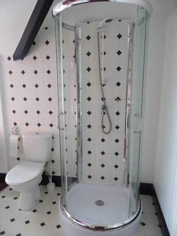 Single Room image 4
