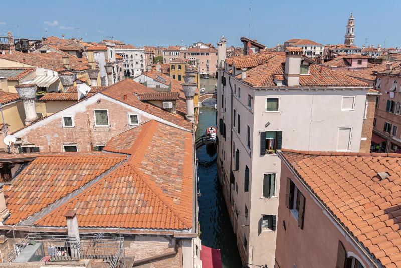 La Finestra sulle Beccarie - image 5