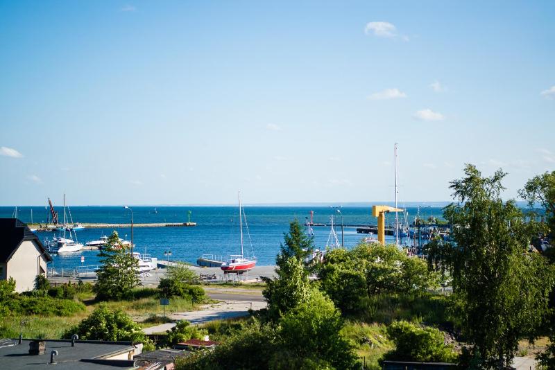 Deluxe Double Room with Balcony and Sea View image 3