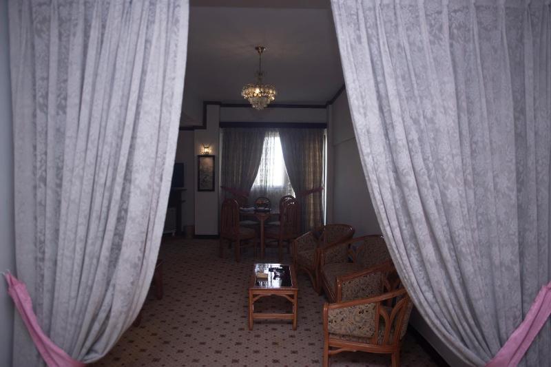 Suite with City View image 3