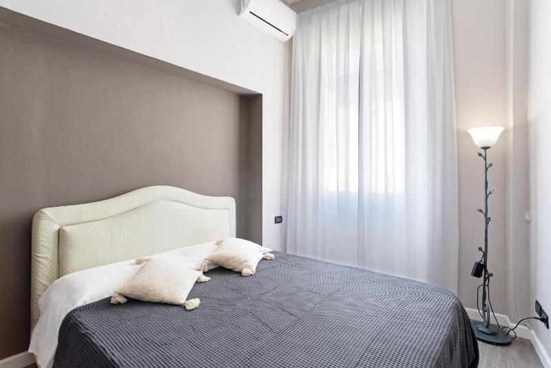 Vittoria Corner - byMyHomeInComo - image 14