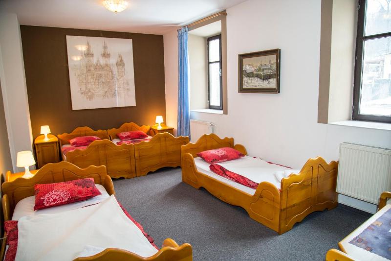 Quadruple Room image 2