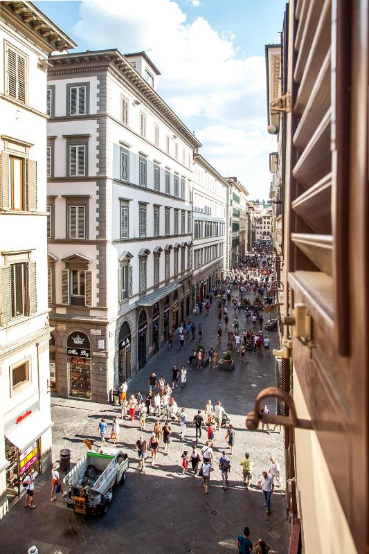 Double Room Duomo side view image 4