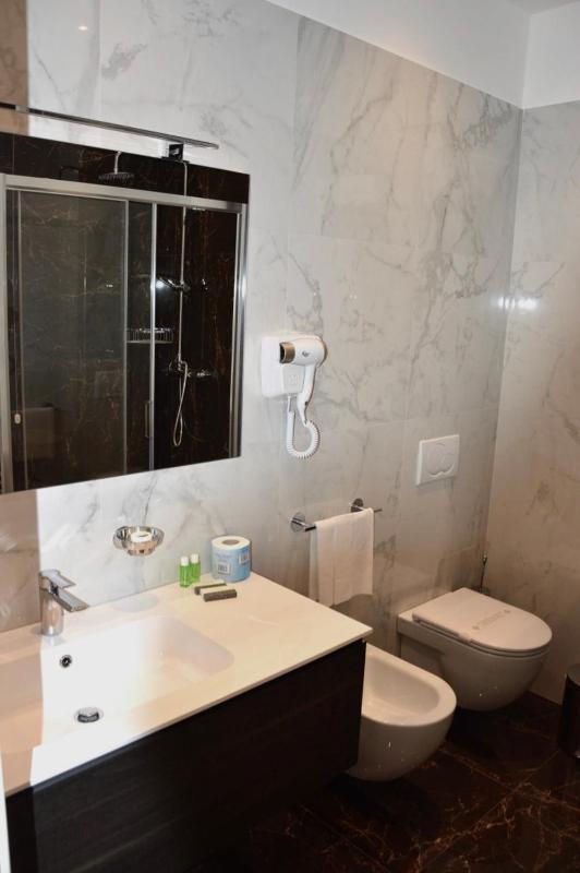 Hotel Regent - In pieno Centro - image 15