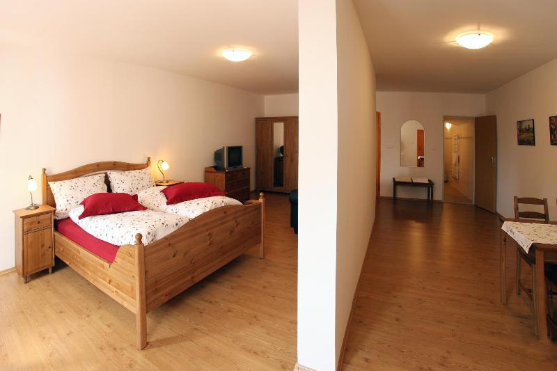 Triple Room image 3