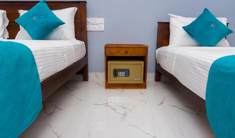 MRD Beach Hotel - image 26