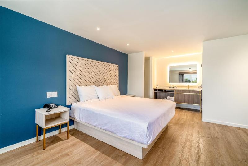 King Room image 4