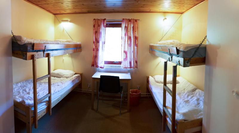 Quadruple Room with Shared Bathroom 10 kvm image 3