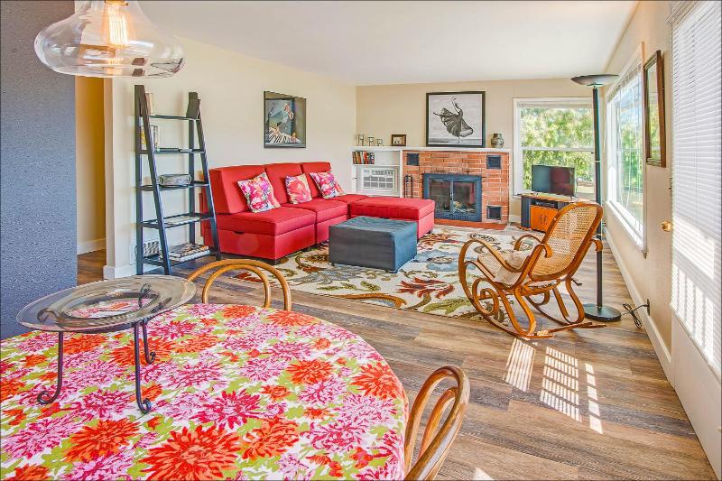 Two-Bedroom House image 3