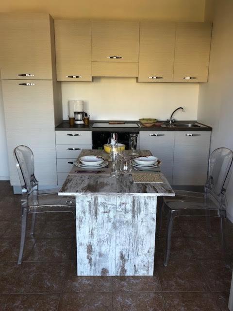 Holiday Home image 1
