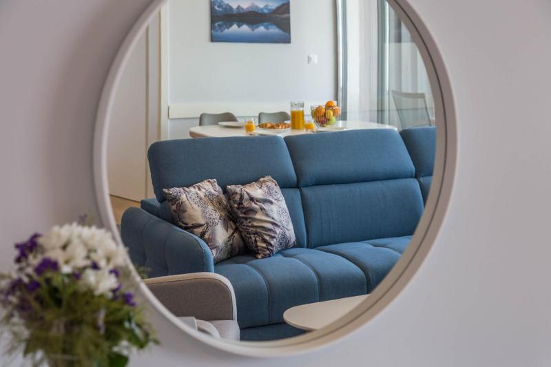 Apartment with Sea View image 4