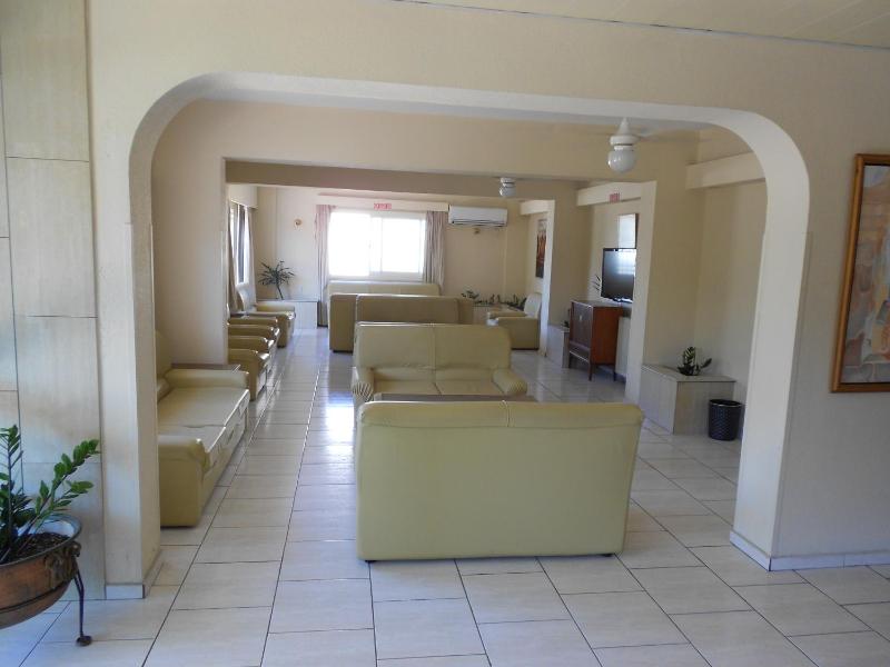 Denis Hotel - image 4