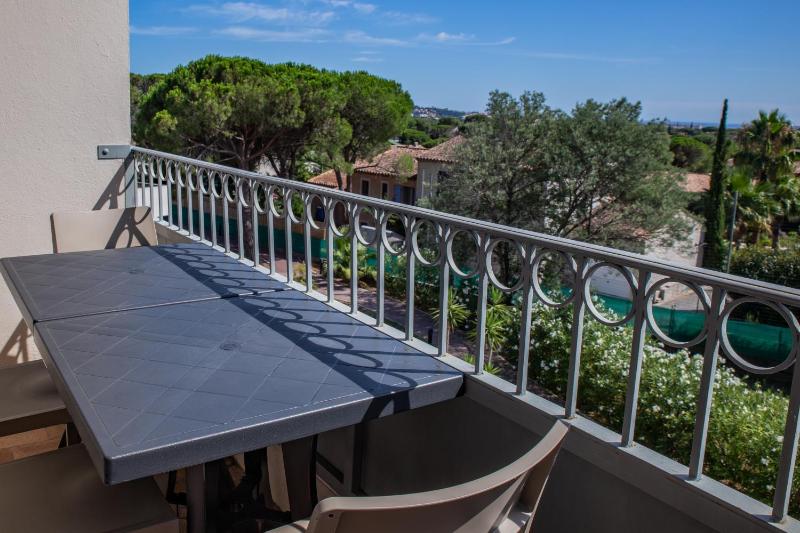 Comfort Aparthotel Frejus La Tour de Mare - image 23