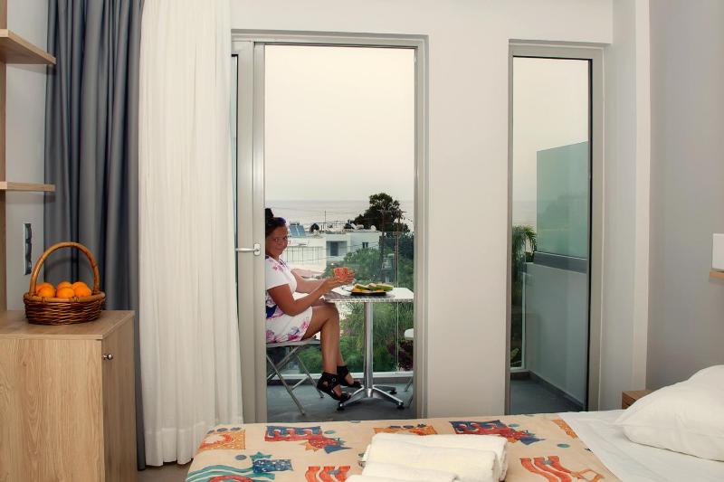 Superior Double Room image 2