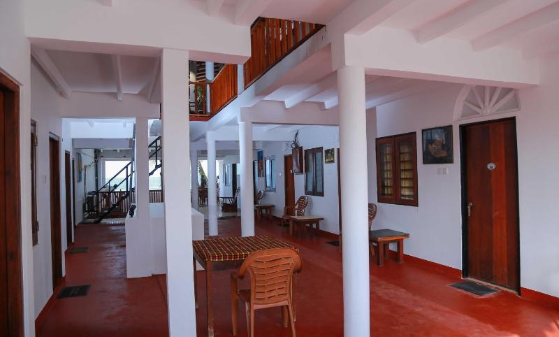 Hansa Surf Hotel - image 27