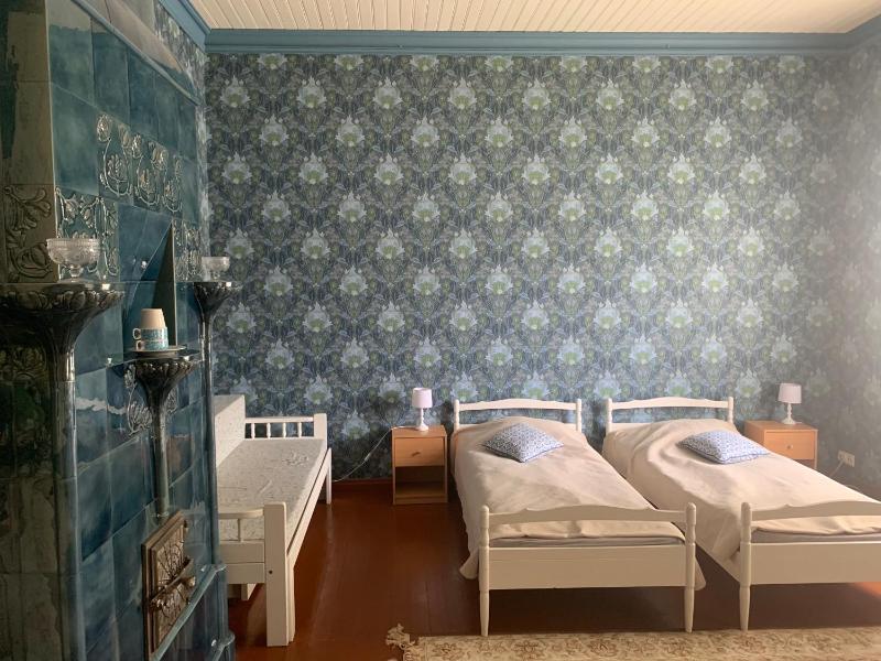 Classic Quadruple Room image 2