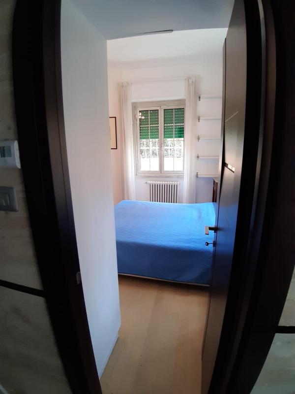 Double Room with Private External Bathroom image 2