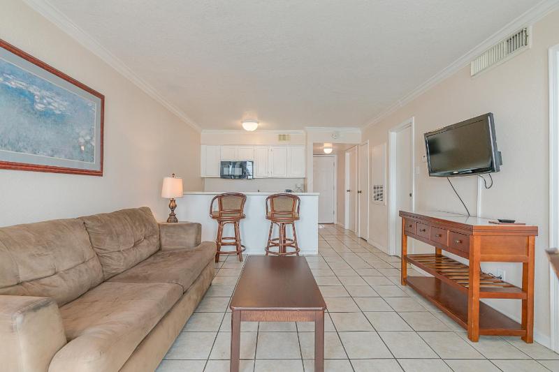 Apartment image 3