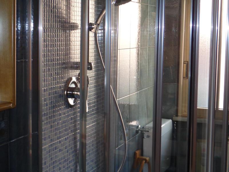 One-Bedroom Apartment image 1