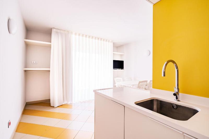 Apartamentos Sunway Amapola - image 4