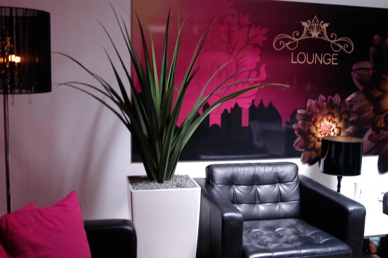 Rembrandt Square Hotel - image 15