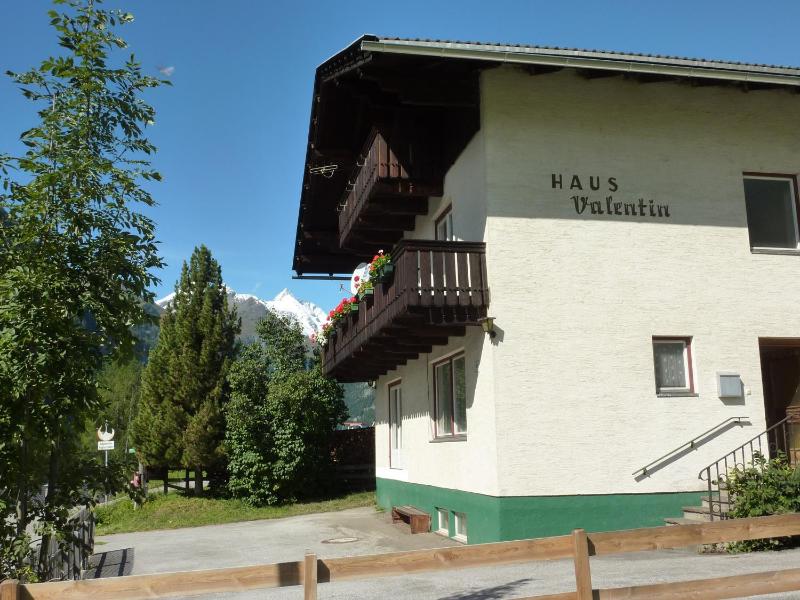 Holiday Home with Balcony (12 Adults) image 2
