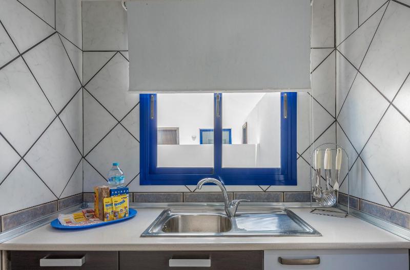 Two-Bedroom Villa with Private Pool (2 Adults + 2 Children) image 4