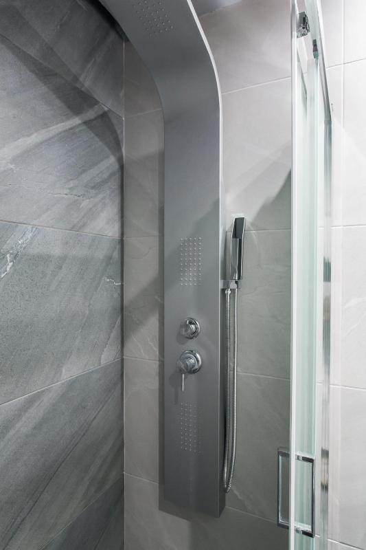 Urban & Cozy 1BD Apartment in Ampelokipoi Area by UPSTREET - image 12