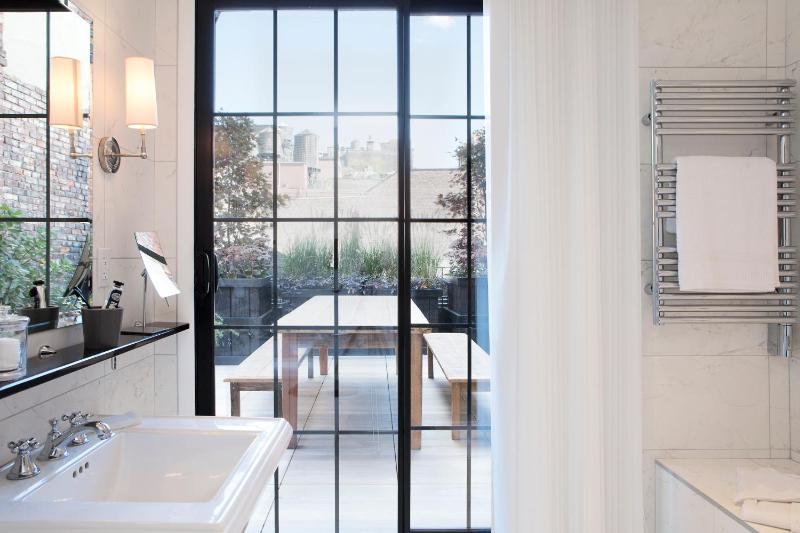 Penthouse With Private Terrace image 4