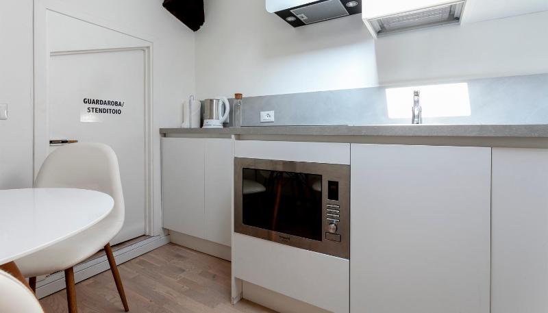 Apartment image 4