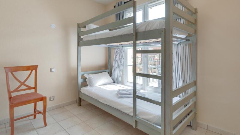 Two-Bedroom Apartment (6 Adults) with Balcony image 1