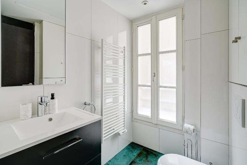 Three-Bedroom Apartment image 4