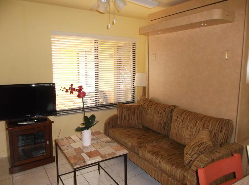 Hollywood Sands Resort - image 13