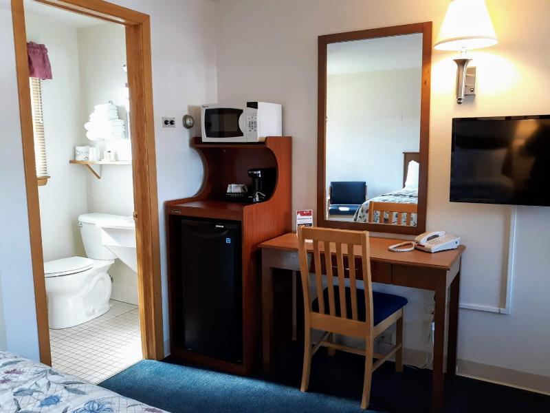 King Room image 2