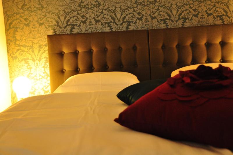 Superior Double or Twin Room image 4