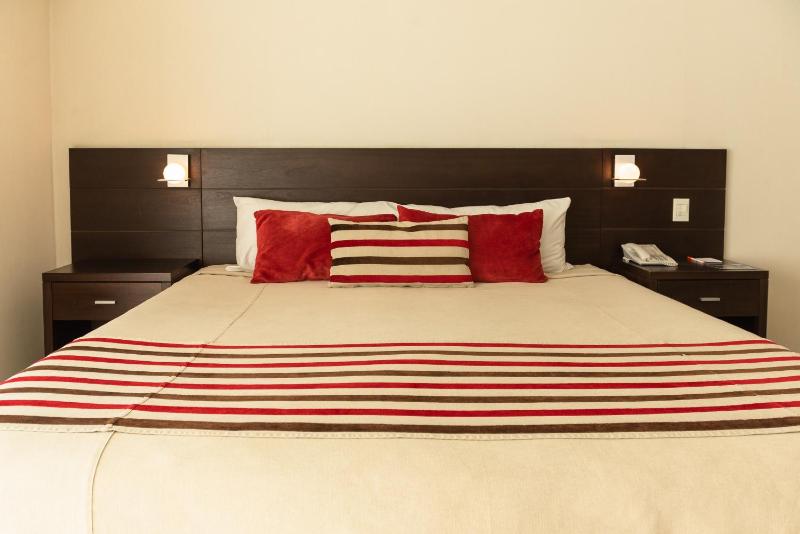 Icaro Suites - image 4
