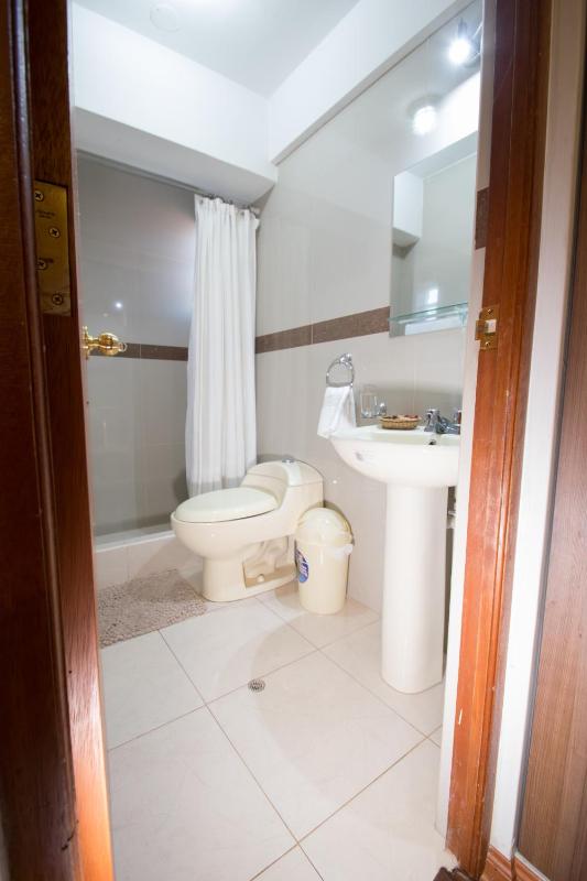 Double Room image 1