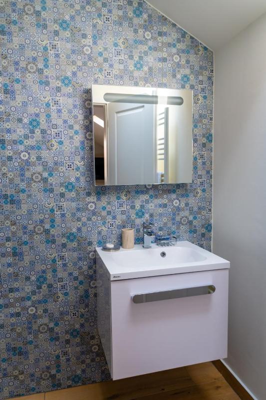 Deluxe Twin Room image 4
