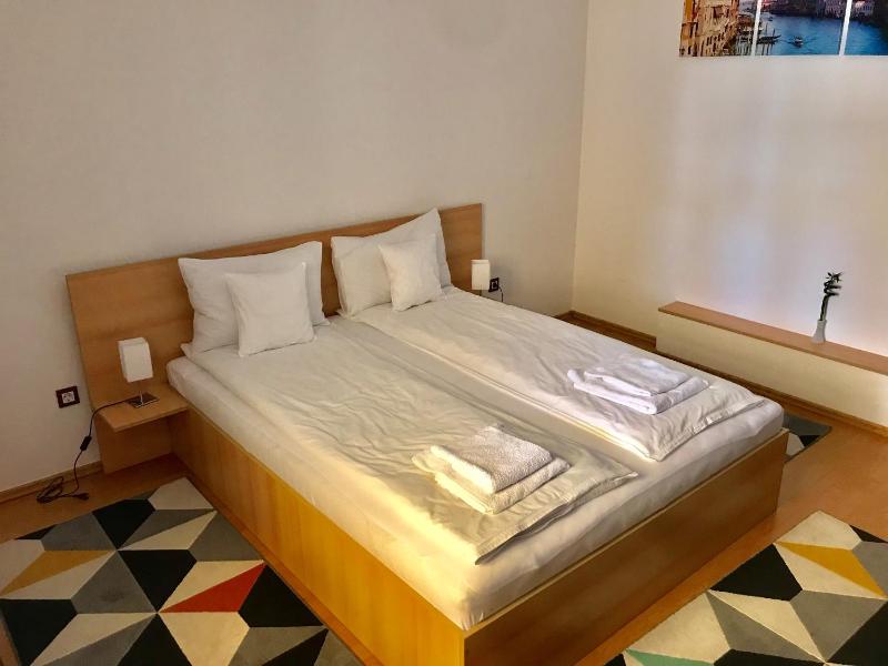 Cristi's Rooms - Pensiune - image 9