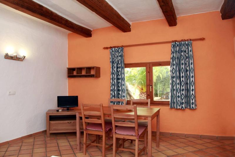 Two-Bedroom Apartment with Terrace image 3